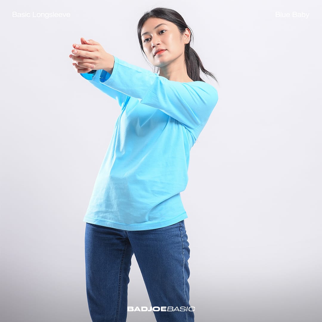 Solid Long Sleeve Biru